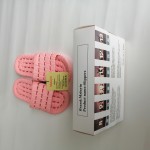 Mzluyin Slippers for Women and Men Shower Bathroom Sandals Non-Slip Slipper for Indoor